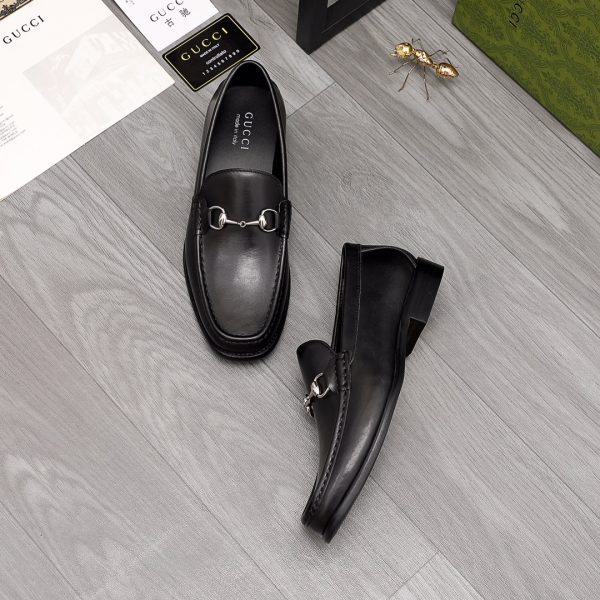 Gucci Leather Loafer With Web - Image 5