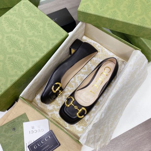 Gucci Women's Ballet Flat With Horsebit In Black - Image 2