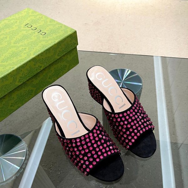 Gucci Women's Slide Sandal With Crystals - Image 7