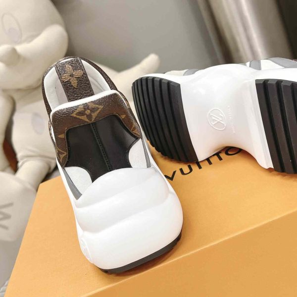 Louis Vuitton LV Archlight Sneaker 1AAOWZ - Image 3
