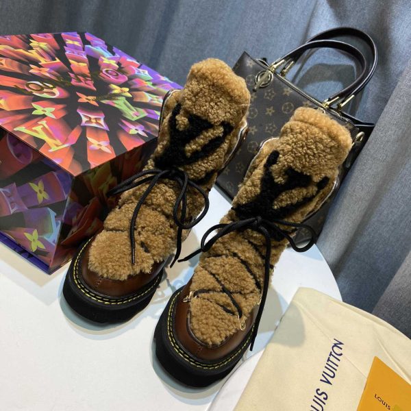 Louis Vuitton LV Beaubourg Ankle Boot - Image 4