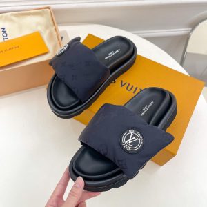 Louis Vuitton Pool Pillow Comfort Mule