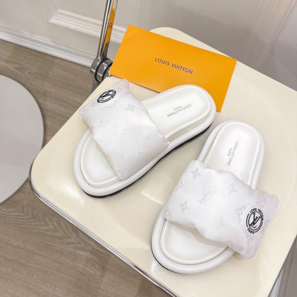 Louis Vuitton Pool Pillow Comfort Mule - Image 6
