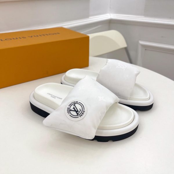 Louis Vuitton Pool Pillow Comfort Mule - Image 7