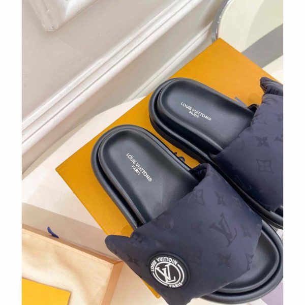 Louis Vuitton Pool Pillow Comfort Mule - Image 9