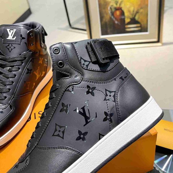 Louis Vuitton Rivoli Sneaker Boot 1A8EAP - Image 7