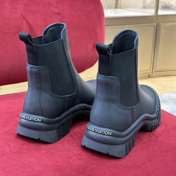 Louis Vuitton Ruby Flat Ankle Boot 1AAM0Q - Image 2