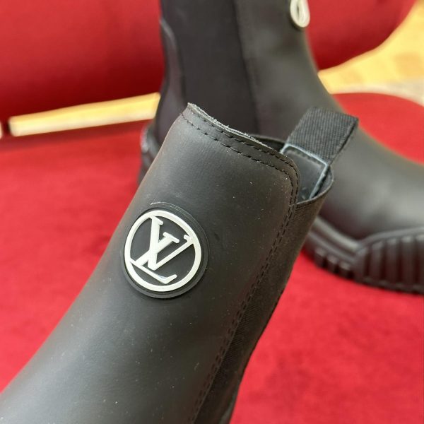 Louis Vuitton Ruby Flat Ankle Boot 1AAM0Q - Image 3