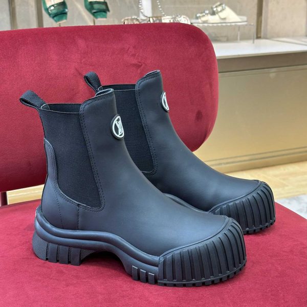 Louis Vuitton Ruby Flat Ankle Boot 1AAM0Q - Image 4