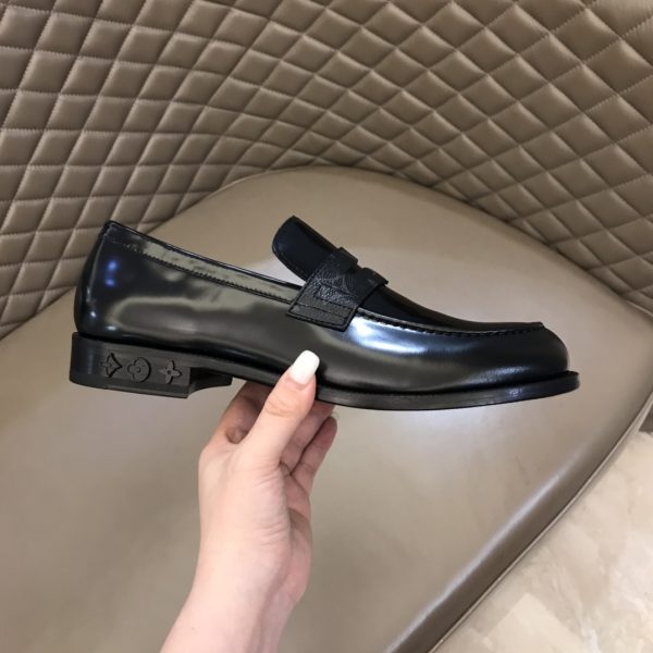 Louis Vuitton Saint Germain Loafer 1A9HNJ - Image 2