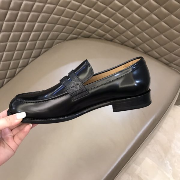 Louis Vuitton Saint Germain Loafer 1A9HNJ - Image 4