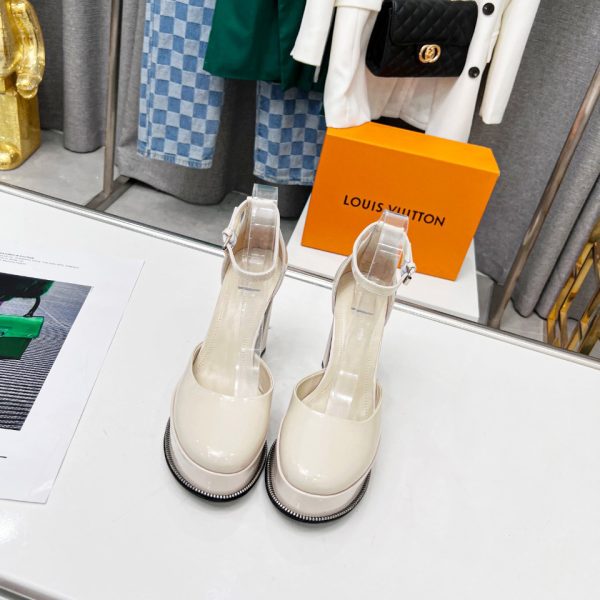 Louis Vuitton Fame Platform Pump - Image 2