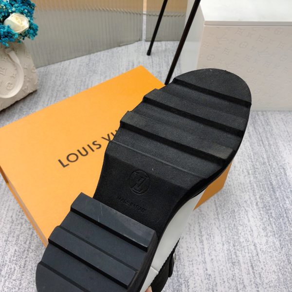 Louis Vuitton Lv Beaubourg Ankle Boot 1A9GYA - Image 2