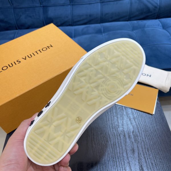Louis Vuitton LV Ollie Sneaker 1AA7ME - Image 2