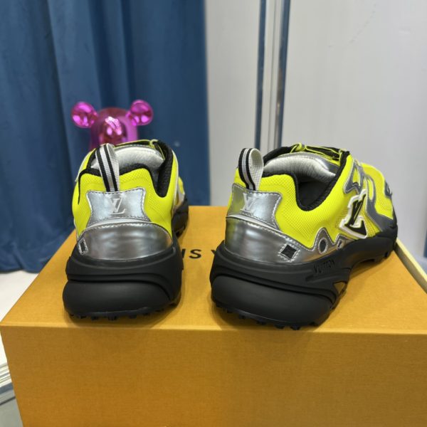 Louis Vuitton LV Runner Tatic Sneaker 1AA3A8 - Image 3