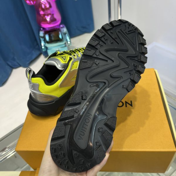 Louis Vuitton LV Runner Tatic Sneaker 1AA3A8 - Image 7