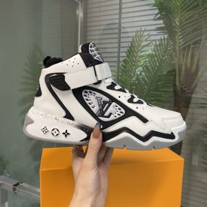 Louis Vuitton LV Trainer 2 Sneaker 1AAH95