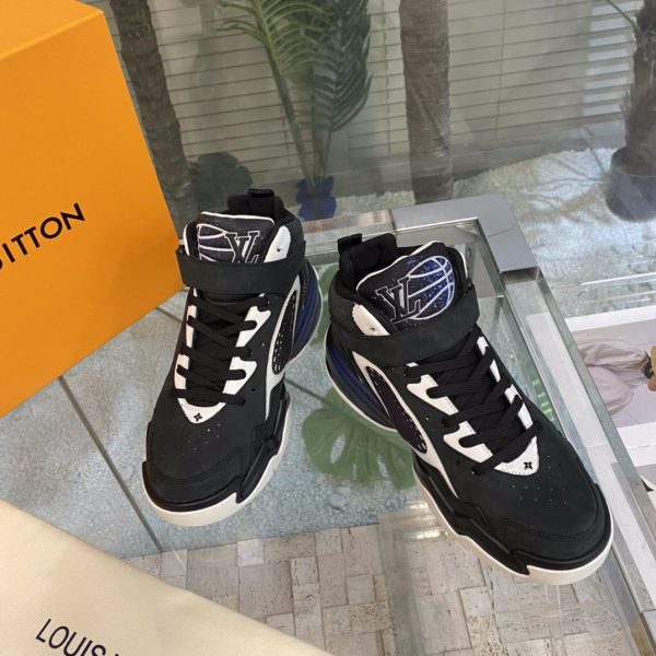 Louis Vuitton LV Trainer 2 Sneaker 1AAHCE - Image 2