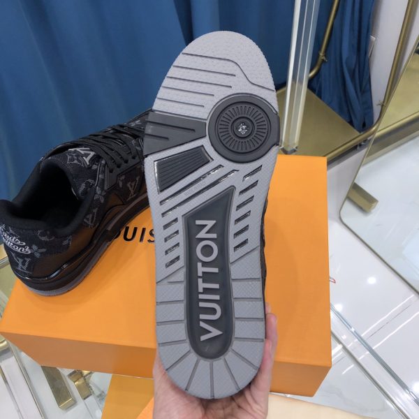 Louis Vuitton LV Trainer Sneaker 1A9IPP - Image 3
