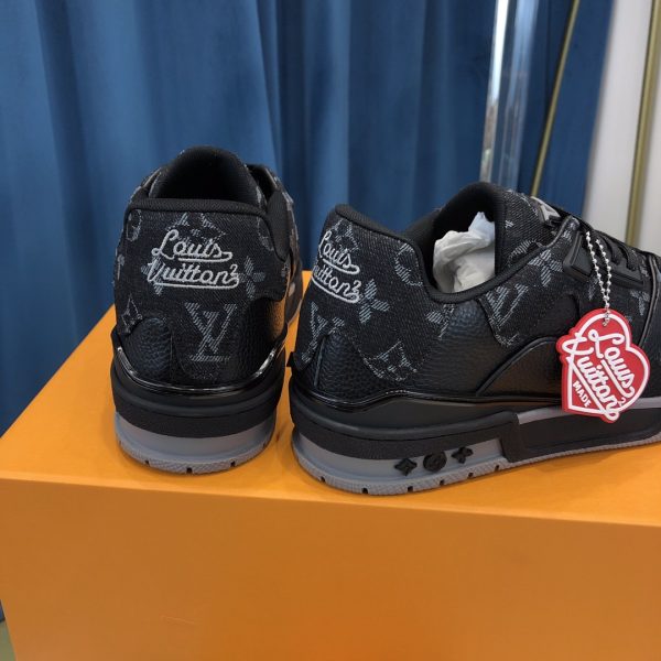 Louis Vuitton LV Trainer Sneaker 1A9IPP - Image 4
