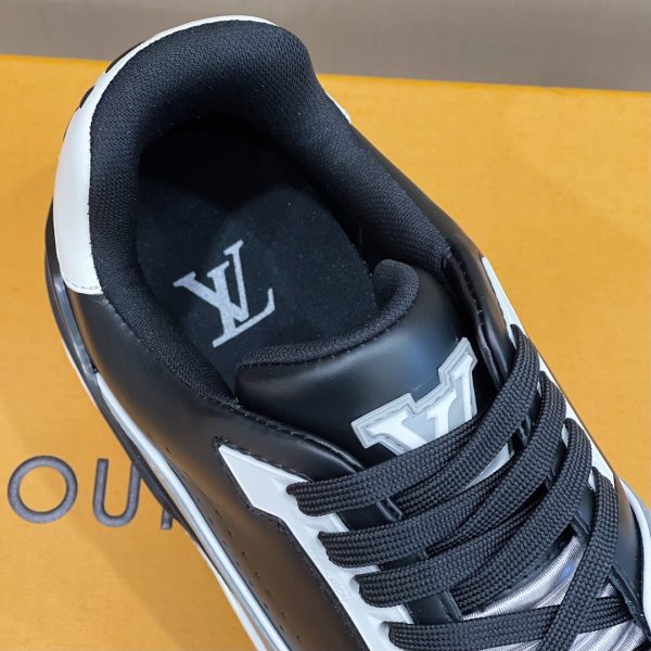 Louis Vuitton LV Trainer Sneaker 1AAHS3 - Image 8