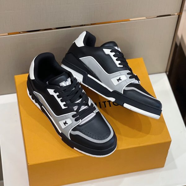 Louis Vuitton LV Trainer Sneaker 1AAHS3