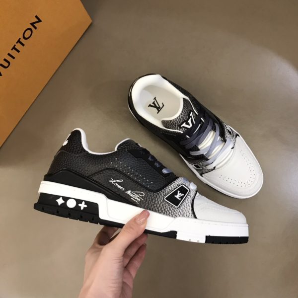 Louis Vuitton LV Trainer Sneaker - Image 4