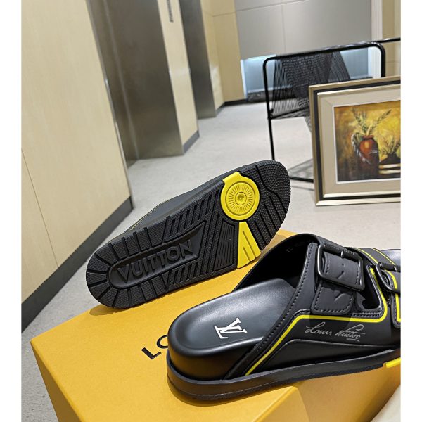 Louis Vuitton Men's Trainer Slippers - Image 4