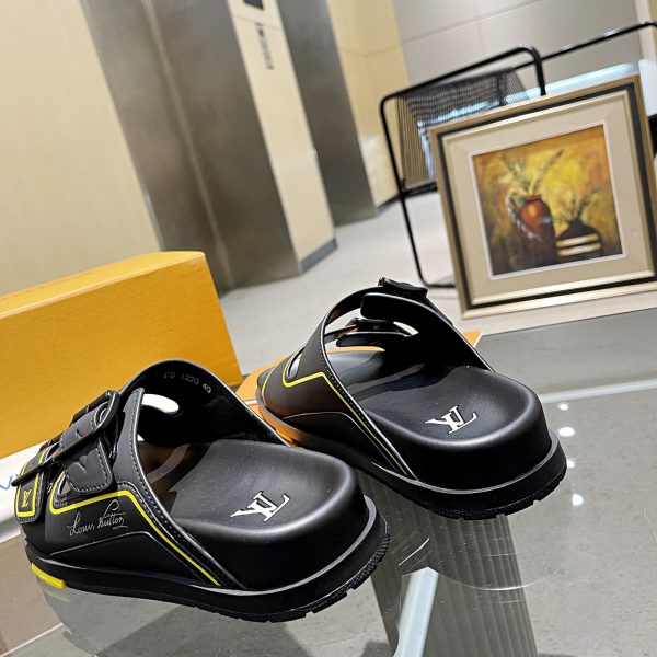 Louis Vuitton Men's Trainer Slippers - Image 8