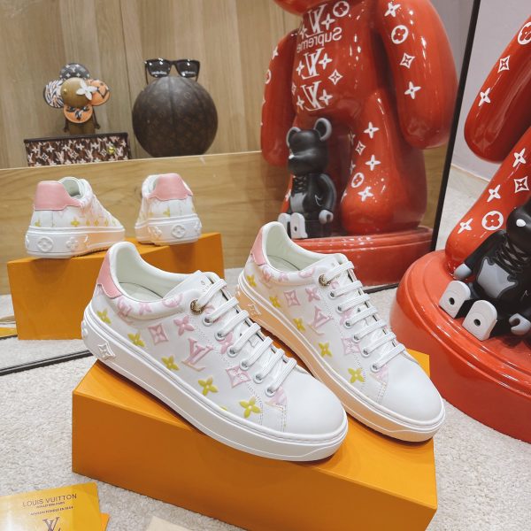 Louis Vuitton Monogram Sneaker - Image 4