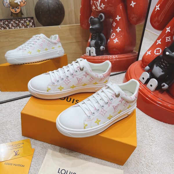 Louis Vuitton Monogram Sneaker - Image 5