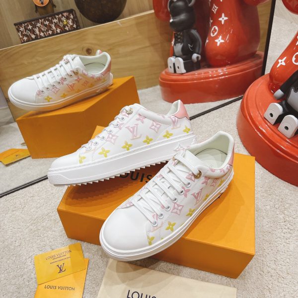 Louis Vuitton Monogram Sneaker - Image 8