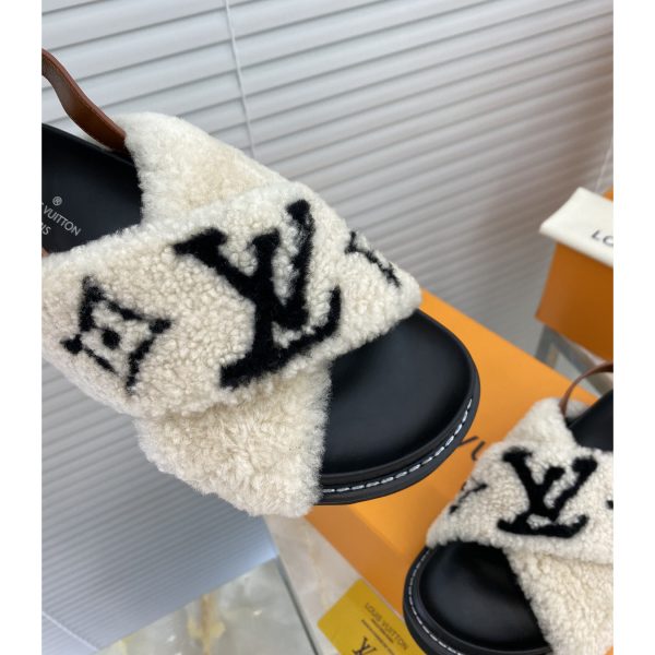 Louis Vuitton Paseo Flat Comfort Sandal - Image 4