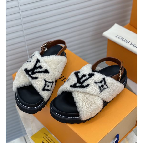 Louis Vuitton Paseo Flat Comfort Sandal - Image 7