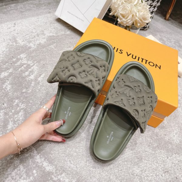 Louis Vuitton Pool Pillow Comfort Mule 1AA1E8 - Image 4