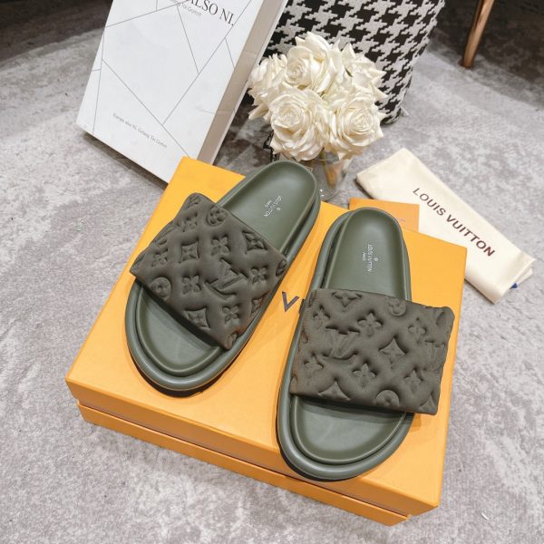 Louis Vuitton Pool Pillow Comfort Mule 1AA1E8 - Image 5