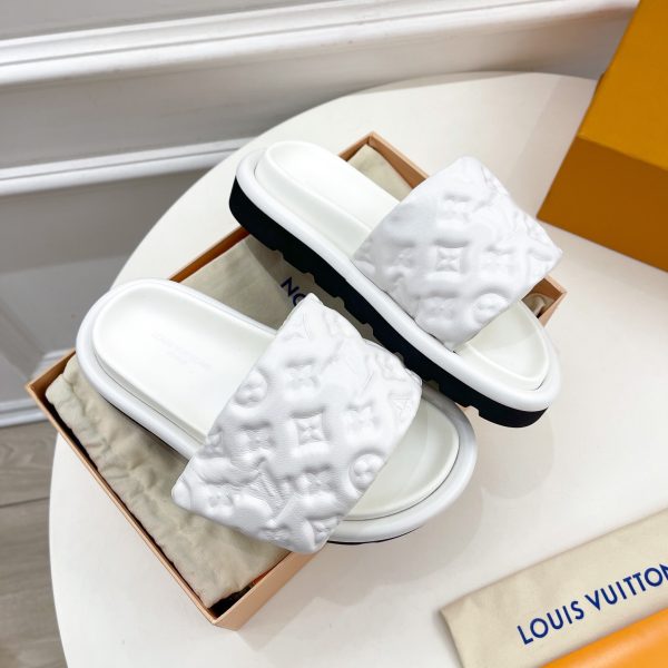 Louis Vuitton Pool Pillow Comfort Mule 1AABKV - Image 3