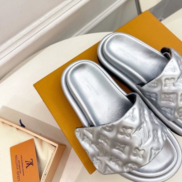 Louis Vuitton Pool Pillow Comfort Mule 1AACEM - Image 4