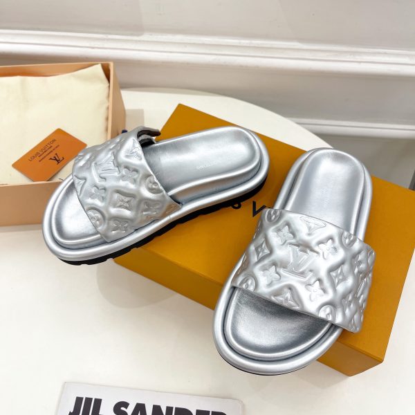 Louis Vuitton Pool Pillow Comfort Mule 1AACEM - Image 6