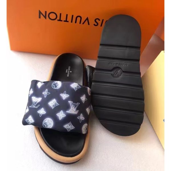 Louis Vuitton Pool Pillow Comfort Mules 1A9SMR - Image 8