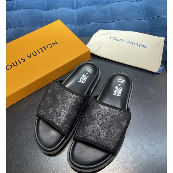 Louis Vuitton x NBA Monogram Slipper - Image 5