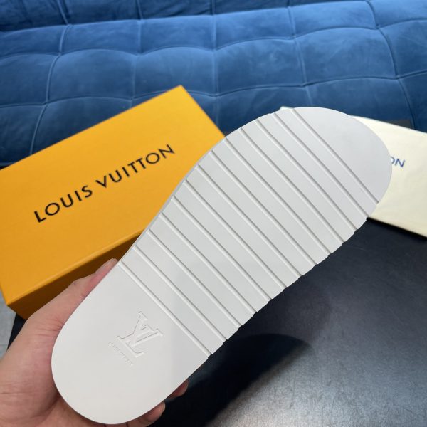 Louis Vuitton x NBA Monogram Slipper - Image 6