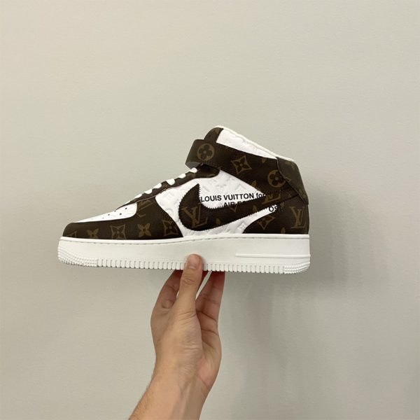 Louis Vuitton X Nike Air Force 1 Mid-Top Monogram Sneaker - Image 7