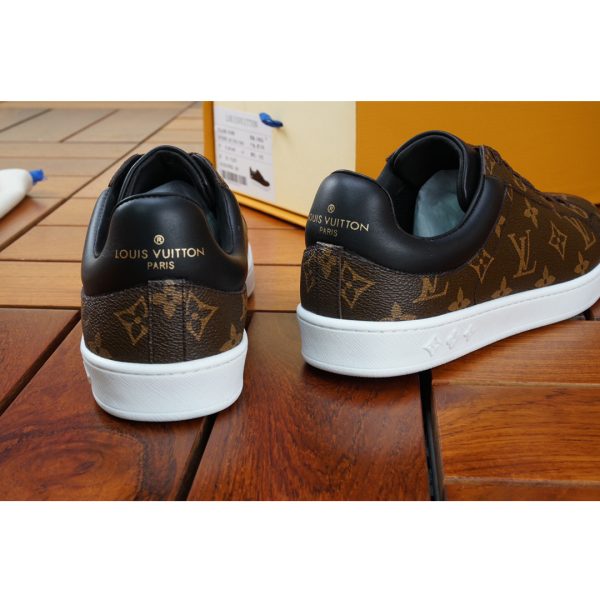 Louis Vuitton Monogram Men's Low-Top Sneakers - Image 3