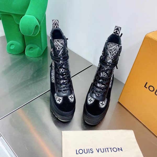 Louis Vuitton Platform Desert Boots - Image 3