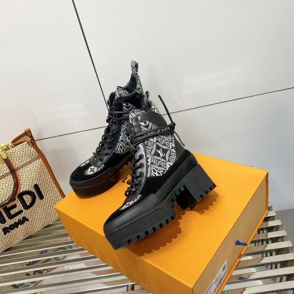 Louis Vuitton Platform Desert Boots - Image 5