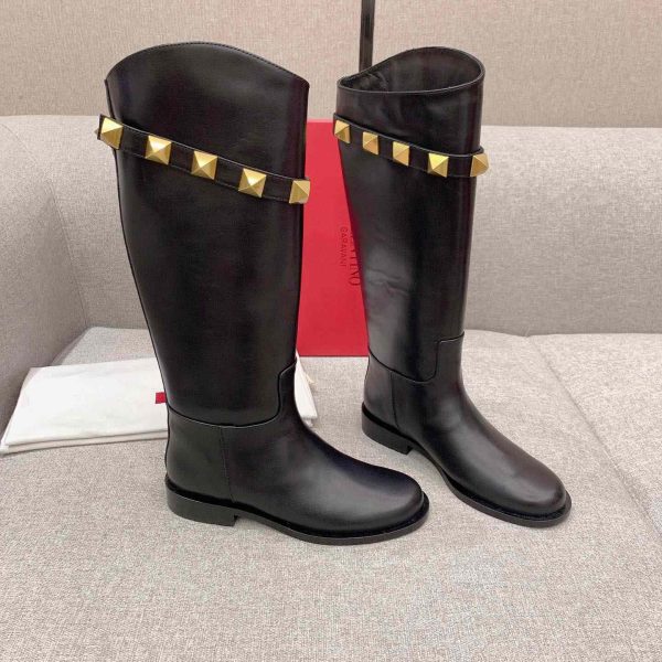 Valentino Calfskin Leather Roman Stud Boot