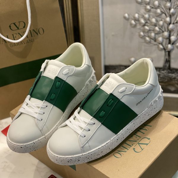 Valentino Open For A Change Sneaker In Bio-Based Material In White/Green