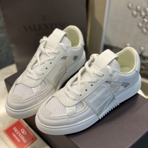 Valentino VL7N Low-Top Sneakers In Calfskin And Mesh Fabric With Bands