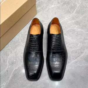 CHRISTIAN LOUBOUTIN CORTEO – LDC016